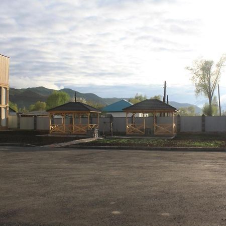 Saty Guest House Exterior photo
