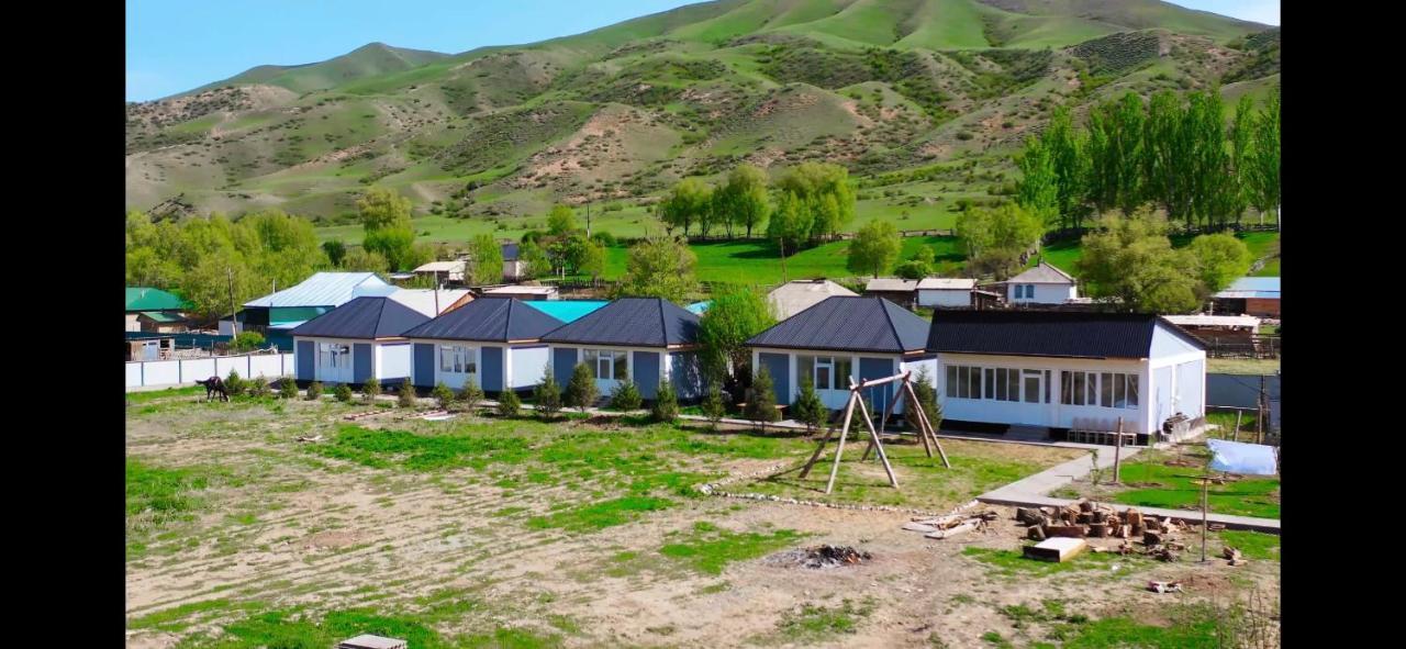 Saty Guest House Exterior photo
